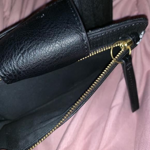 Fossil Wallet - Picture 3 of 4